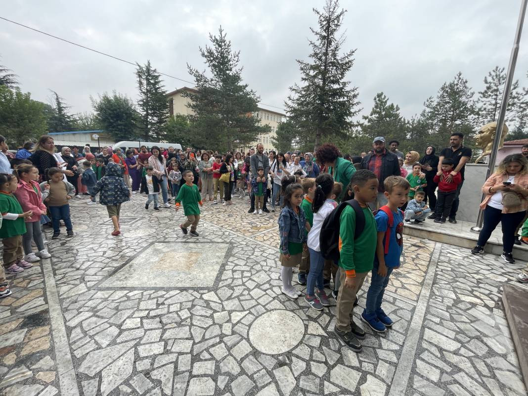 Okullarda ilk zil uyum eğitimi için çaldı - Resim: 63